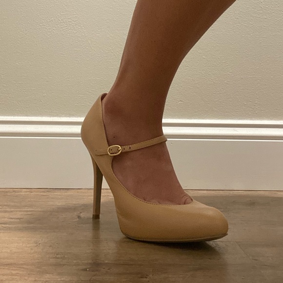 Nine West Msknoitail Mary Jane Pumps - Picture 2 of 7